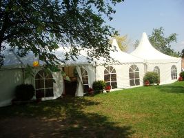 Rendezvénysátor 10 méter széles-37